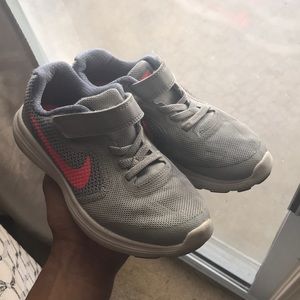 Kids Nike’s Sz 12C